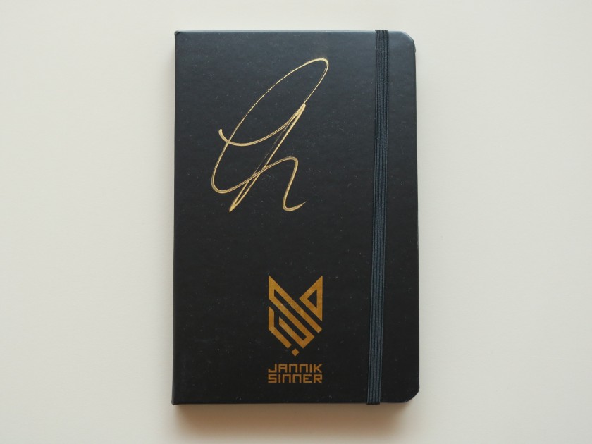 Diary - Autographed by Jannik Sinner