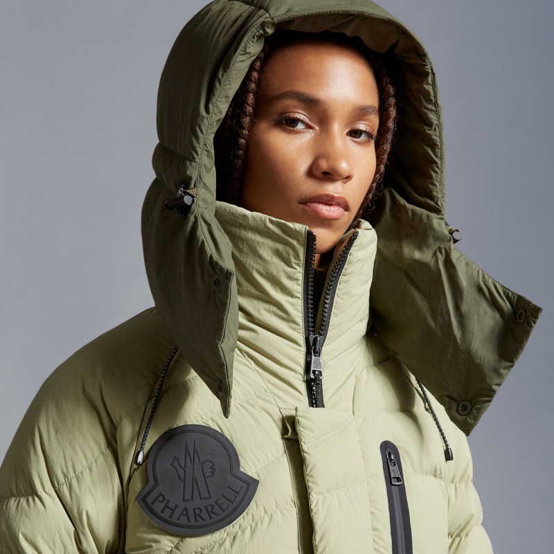 Moncler Genius x Pharrell - No Reserve 