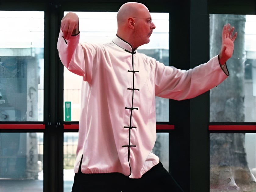 Four Tai Chi Lessons: Balance and Posture