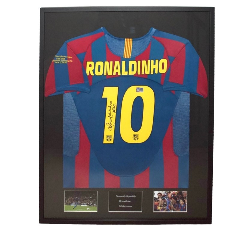 Maglia FC Barcellona 2008/09 di Ronaldinho firmata e incorniciata