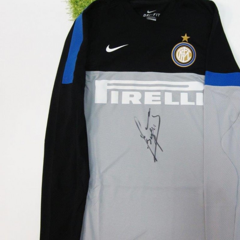 Inter training shirt signed by Zanetti