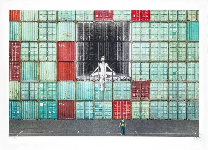 Opera"In The Container Wall, Le Havre, France, 2014" di JR