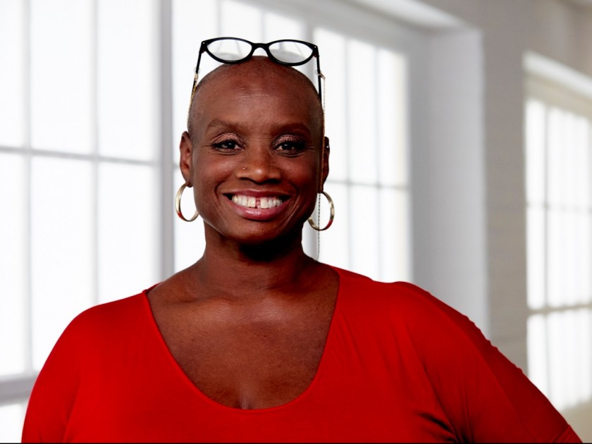 Celebrity Chef Andi Oliver helps host and cooks a Dinner Party in your Home 