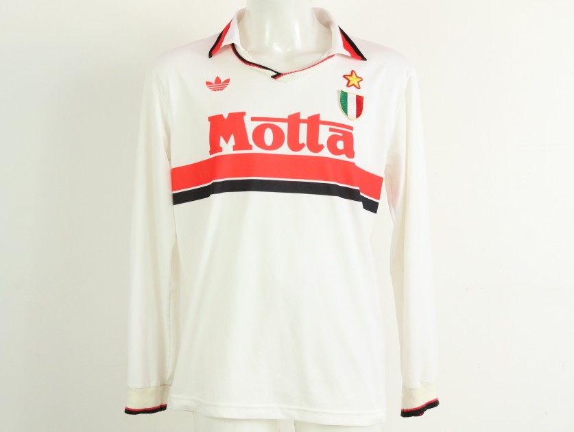 Van Basten Official AC Milan Shirt, 1992/93 - CharityStars