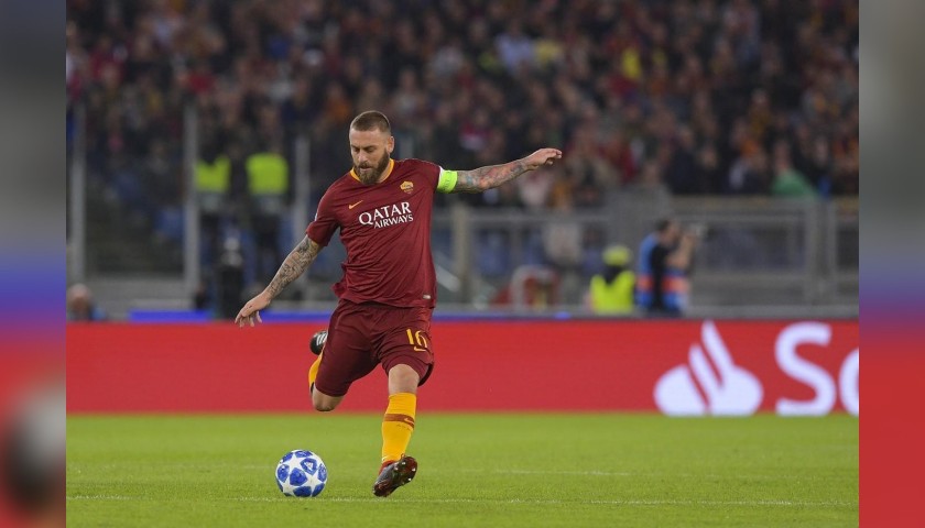 De Rossi's Official Roma Signed Shirt, Last Match