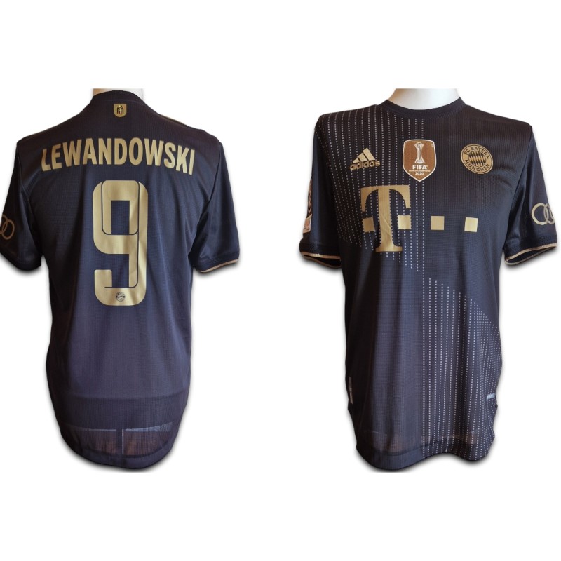 Maglia gara Bayern Monaco per la Champions League 2021/22 di Lewandowski