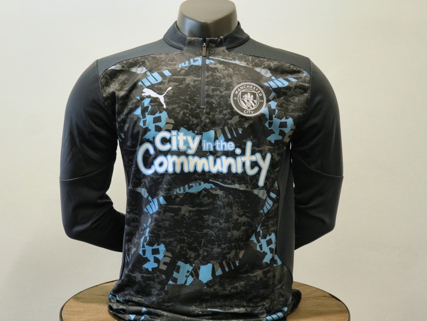 Laura Wienroither's Worn Pre-Match Midlayer from Manchester City vs Everton