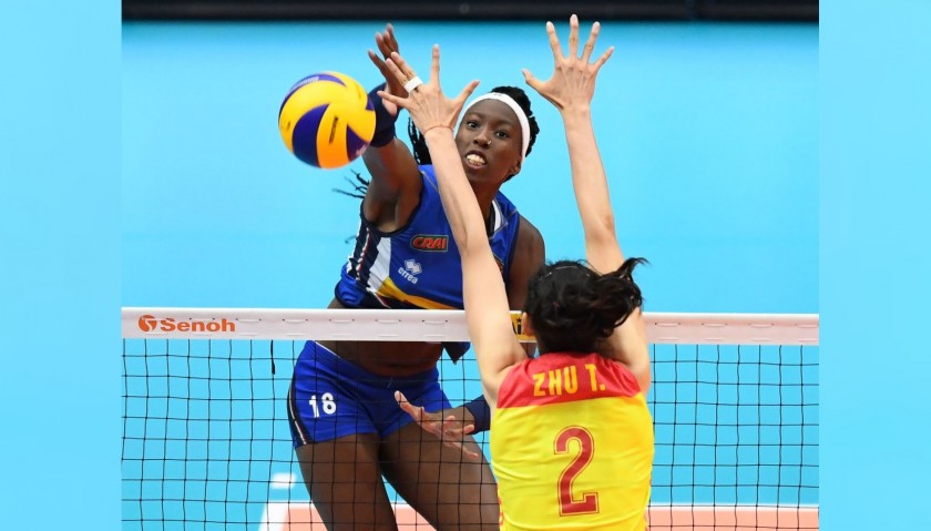 Egonu's Italy Vest Worn at 2018 Volleyball World Cup