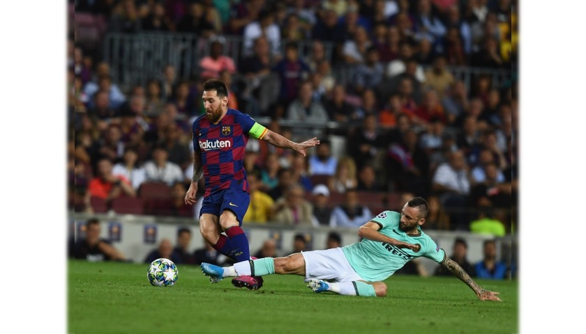 Messi's FC Barcelona Signed Match Shirt, 2013/14 - CharityStars