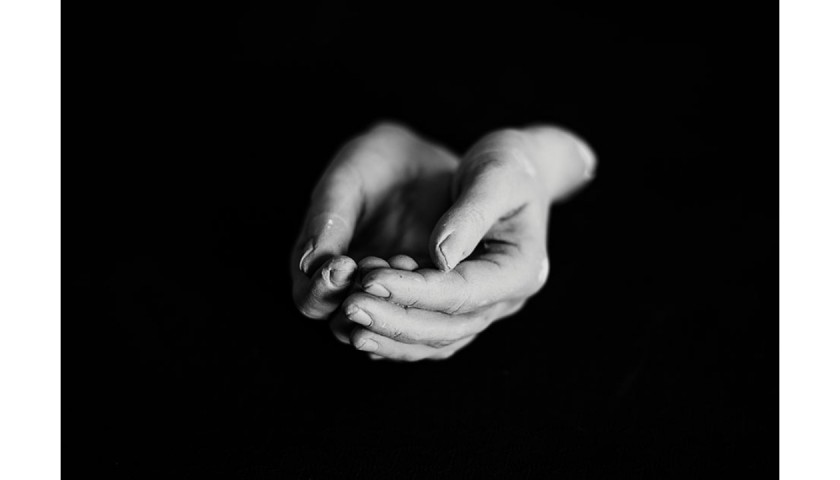 "Nelle mie mani" Series - Photograph by Crisitina Le Noci