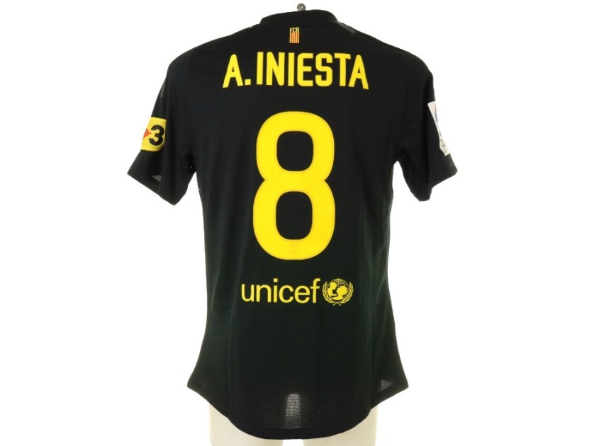 Iniesta's Barcelona Match-Issued Shirt, 2011/12