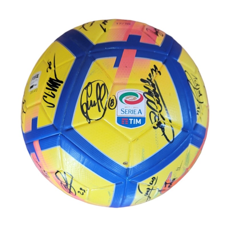 Pallone Match-Ball Serie A TIM, 2017/18 - Autografato dalla Juventus