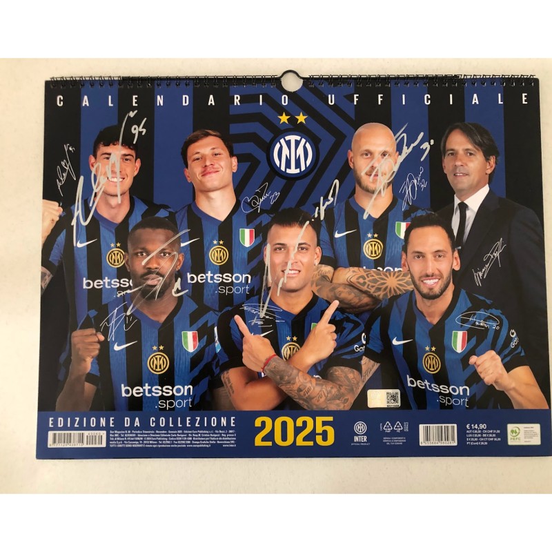 Inter Official Calendar 2025 - Signed by the players