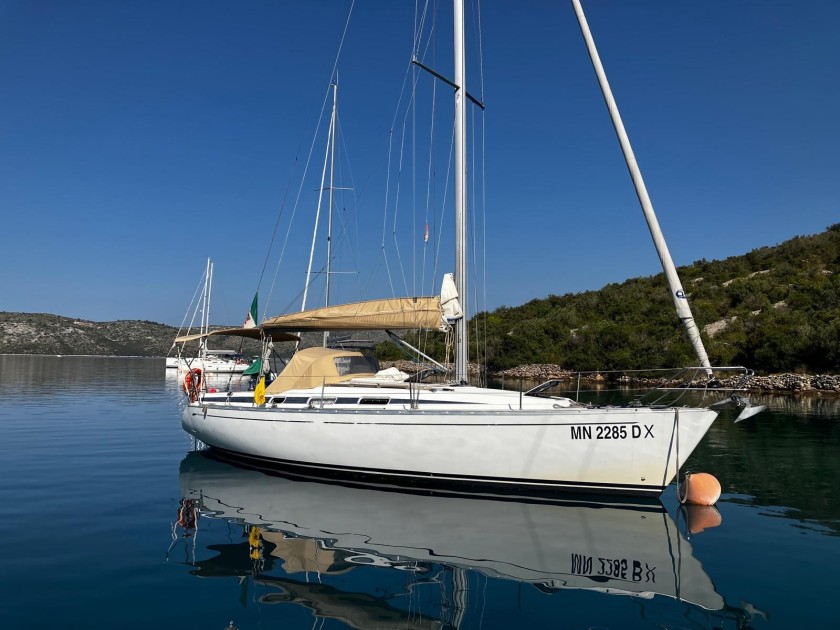 Barcolana 2025 aboard 'Lucky Goofy for AIRC