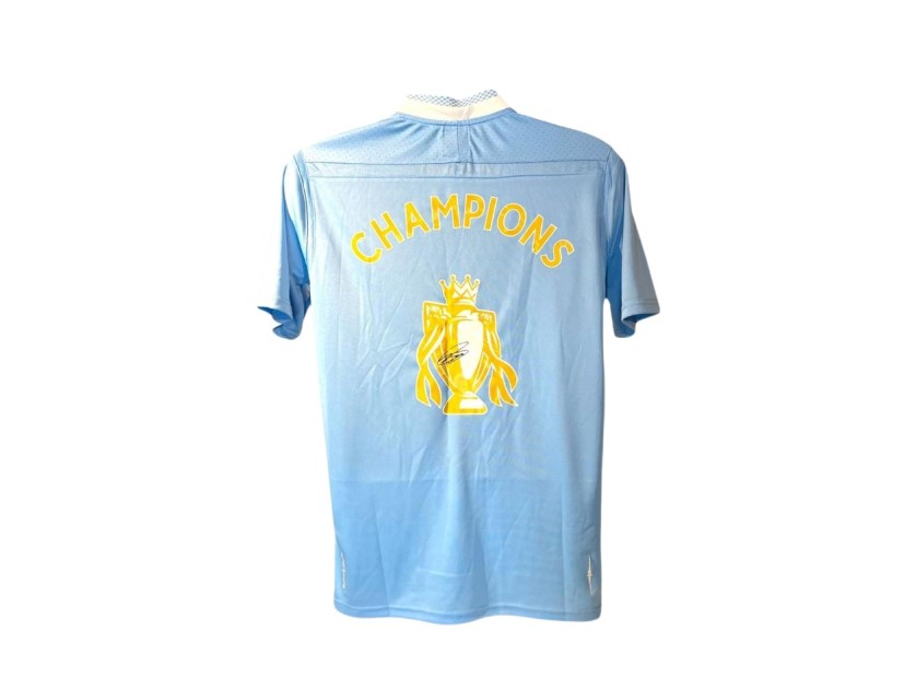 Maglia replica firmata di Vincent Kompany per il Manchester City 2011/12