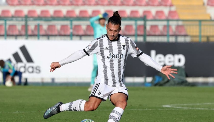 Iocolano's Juventus Signed Match Shirt, 2022/23 