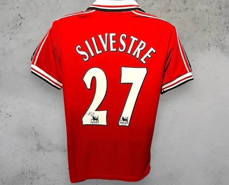 Mikael Silvestre's Manchester United 1999 Signed and Framed Shirt