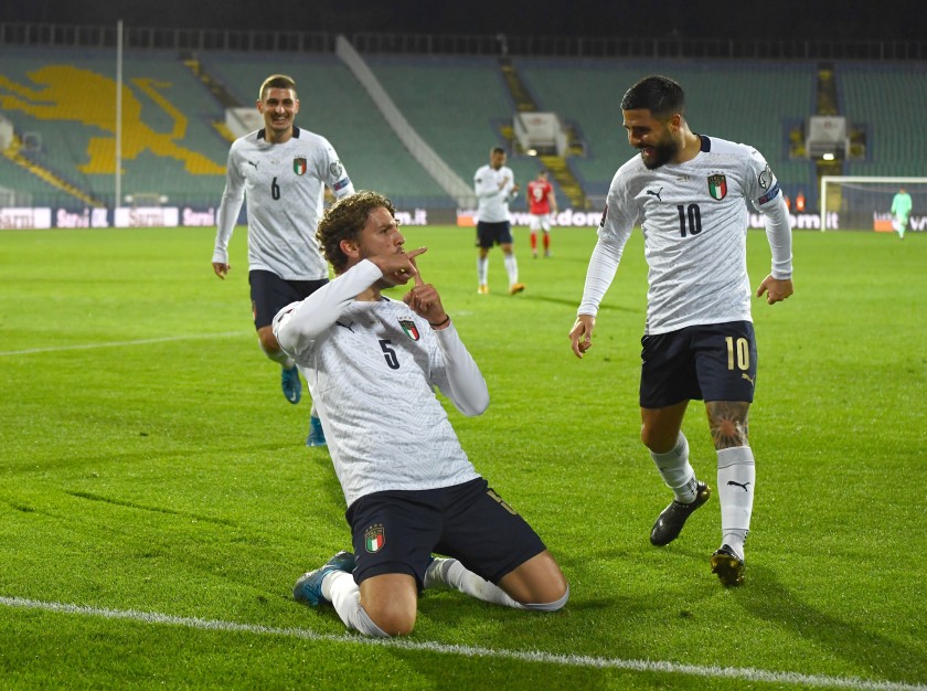 Locatelli's Signed Match Shirt, Bulgaria-Italy 2021