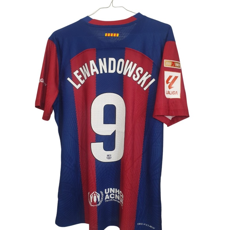 Lewandowski's official Barcelona shirt "Rolling Stones" Edition, 2023/24