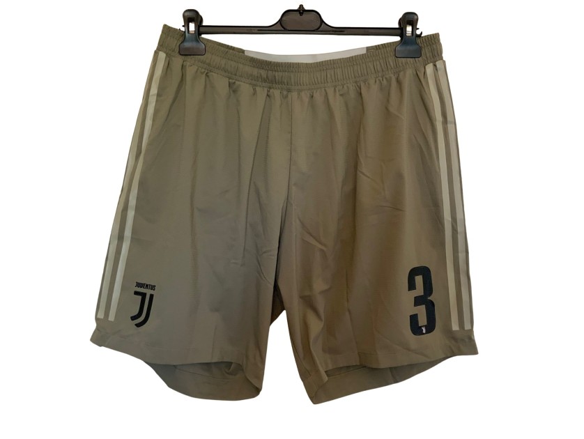 Chiellini's Juventus Issued Shorts, 2018/19