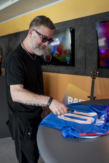 Maglia della Nazionale Italiana di Calcio - Autografata da Marco Masini
