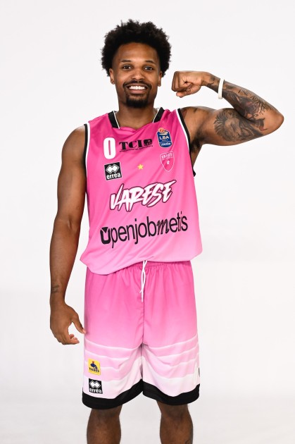 Shahid Pallacanestro Varese vs Derthona Basket 2023 kit - worn and autographed