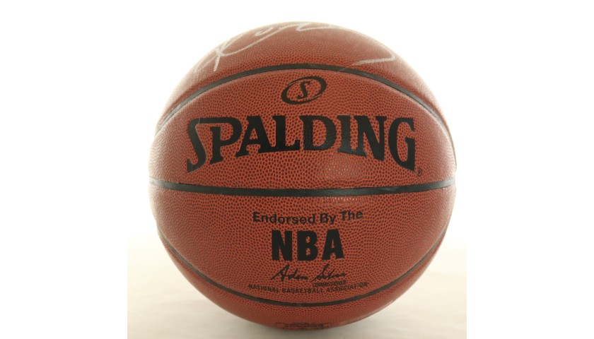 Kobe Bryant Signed Los Angeles Lakers Spalding Indoor/Outdoor NBA  Basketball – Silver Ink – Radtke Sports