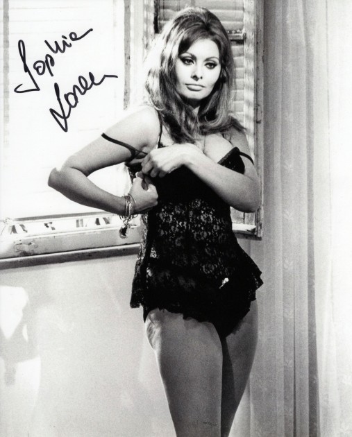 Photograph signed by Sophia Loren