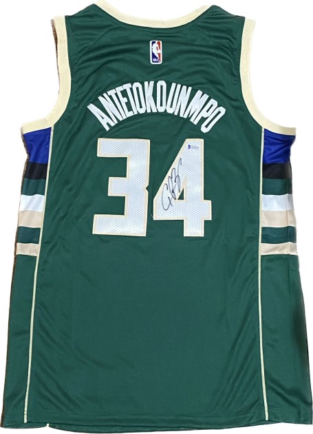 Maglia replica firmata di Giannis Antetokounmpo dei Milwaukee Bucks