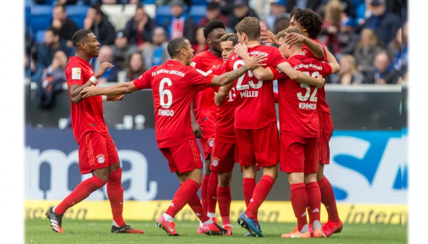 Official Bayern Munich Shirt, 2019/20 - Signed by the Squad