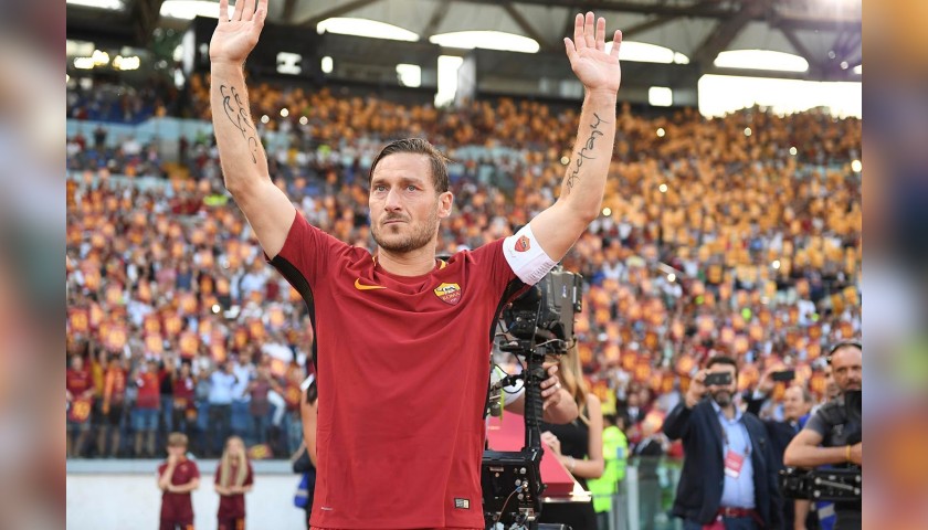 Totti's Authentic AS Roma Signed Shirt, 2017/18