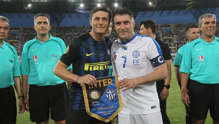 Zanetti's Official Signed Inter Shirt, 2016/17