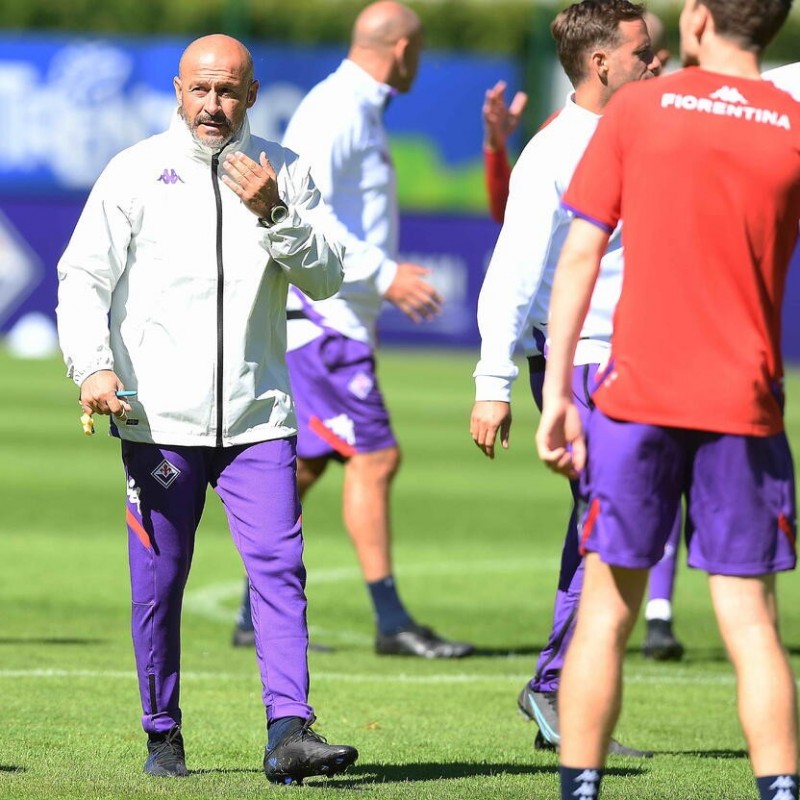 Attend a Fiorentina Training Session and Meet the Players 
