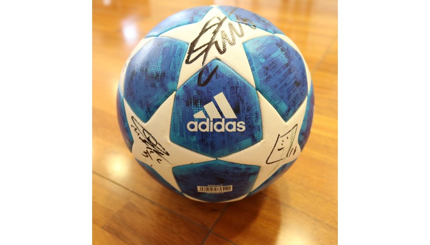 Pallone Match-Ball UCL 2018/19 - Autografato dalla Juventus - CharityStars