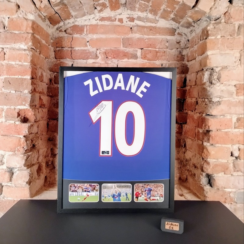 Zinedine Zidane's France Signed and Framed Shirt