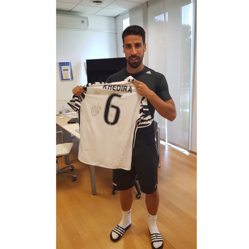 Khedira's Signed and Match-Worn Shirt, Bologna-Juventus 2017