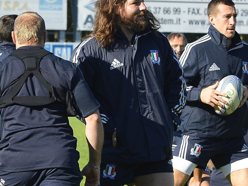 Follow ItalRugby training with Castrogiovanni and have a lunch with the team