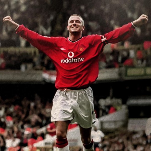 Beckham's Official Manchester United Signed Shirt 2000/01