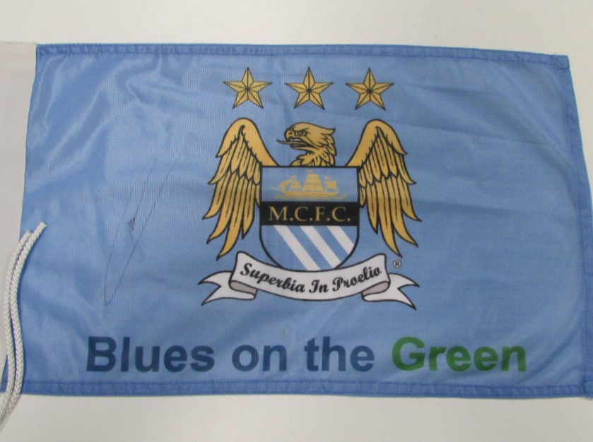 Blues on the Green 2015 Pin Flag Signed by Gaël Clichy 