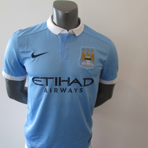Official Manchester City 2015/2016 Replica shirt, signed by Kevin