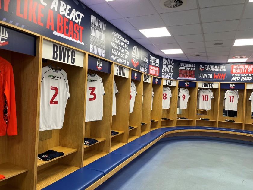 Set of 16 Men’s BWFC Home Football Shirts and Shorts