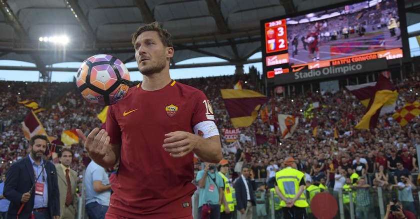 Official Roma Shirt - Totti Last Match 