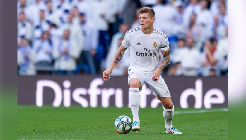 Kroos' Official Real Madrid Signed Shirt, 2019/20