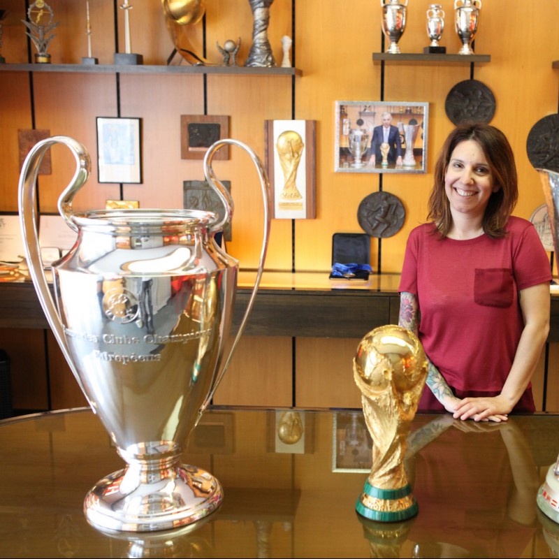 Visita lo showroom con la Coppa del Mondo e l’officina Bertoni