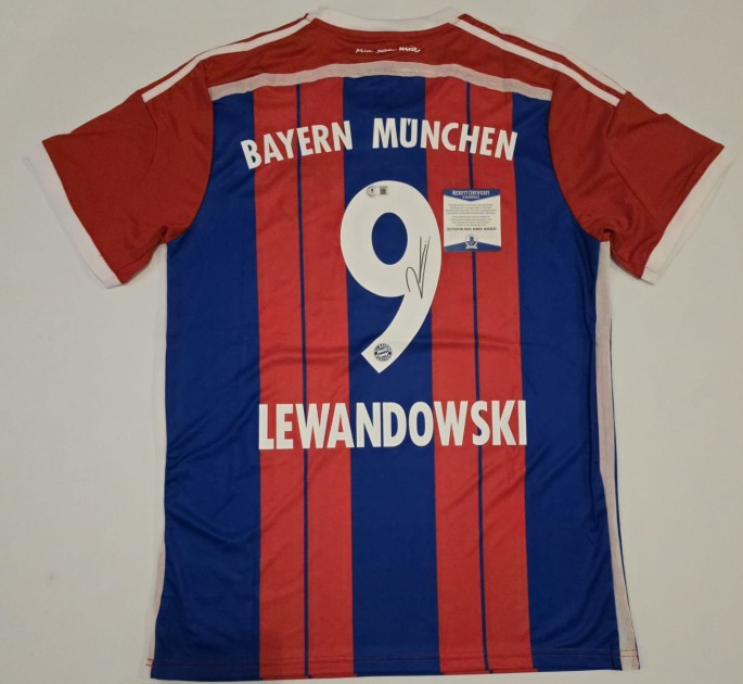 Robert Lewandowski's Bayern Munich 2014/15 Signed Replica Shirt