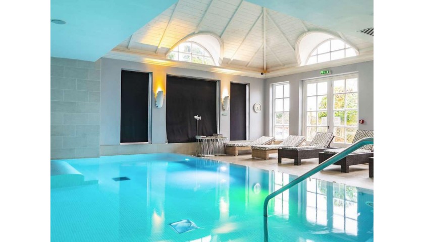 Two Night Getaway Spa Break in the Cotswolds for Two + £200 Credit to Spend