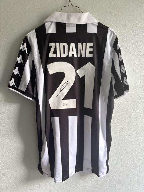 Zinedine Zidane signed Juventus Shirt