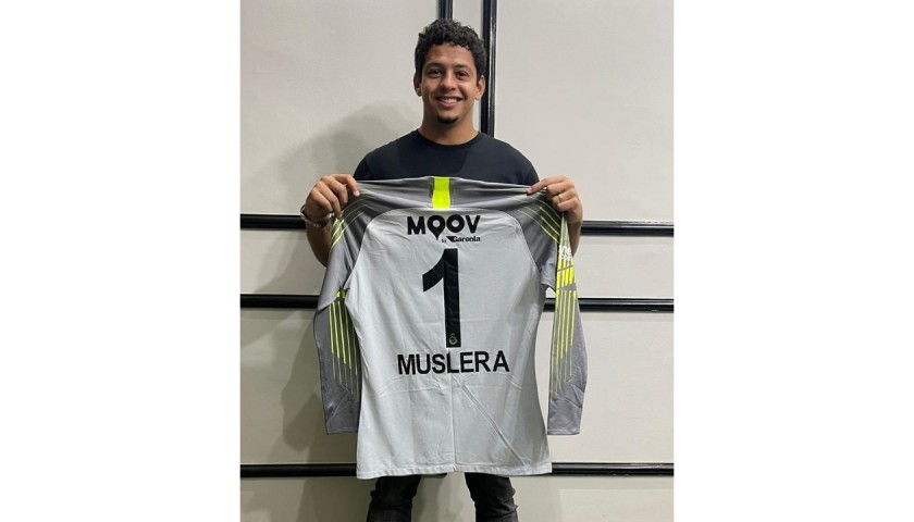 radar Ja afregning Muslera shirt worn for Galatasaray-Yeni Malatyaspor 2019 - CharityStars