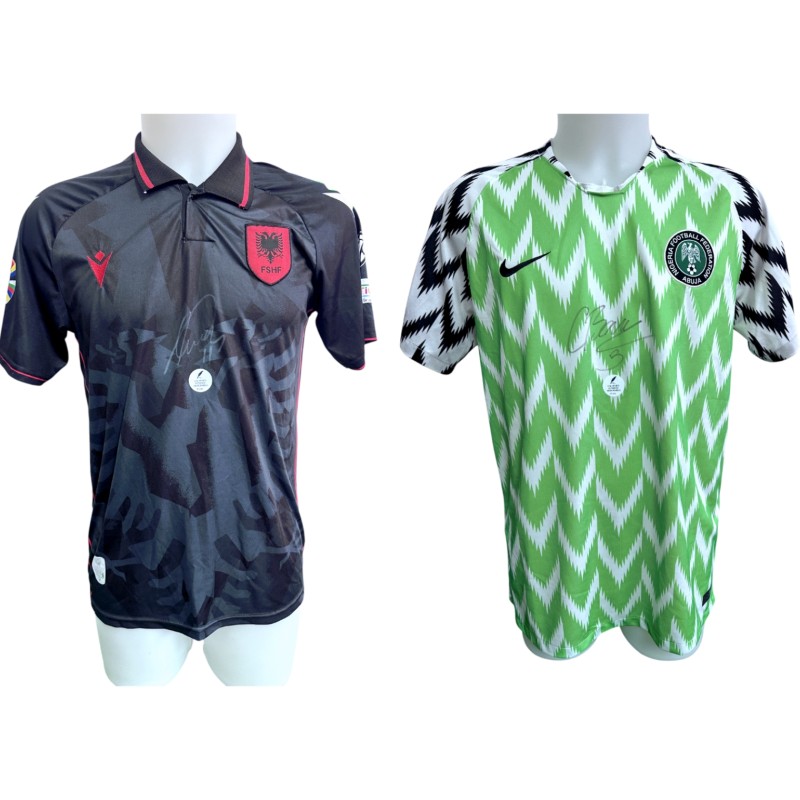 Collezione di Due Maglie Replica Albania e Nigeria - Autografate da Anis Mehmeti e Calvin Bassey