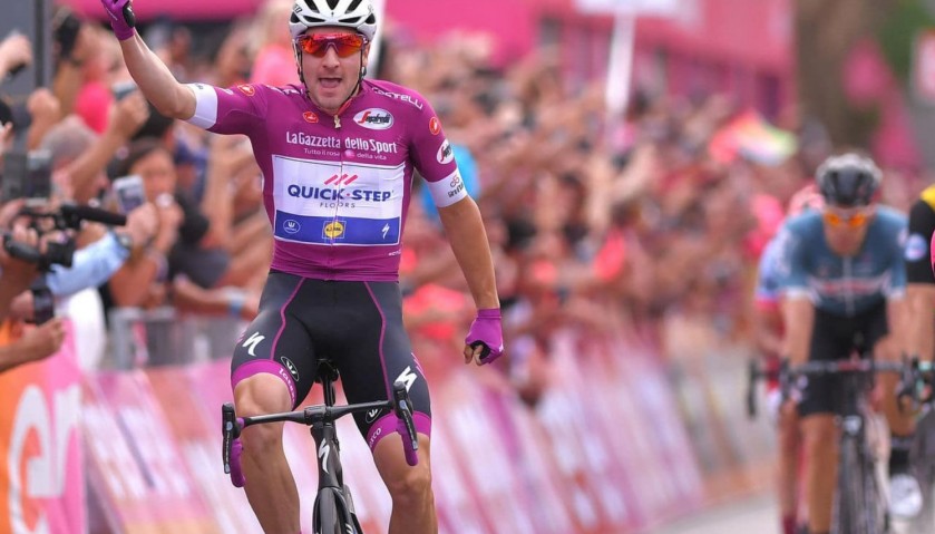 Elia Viviani's Signed Jersey, Giro d'Italia 2018 
